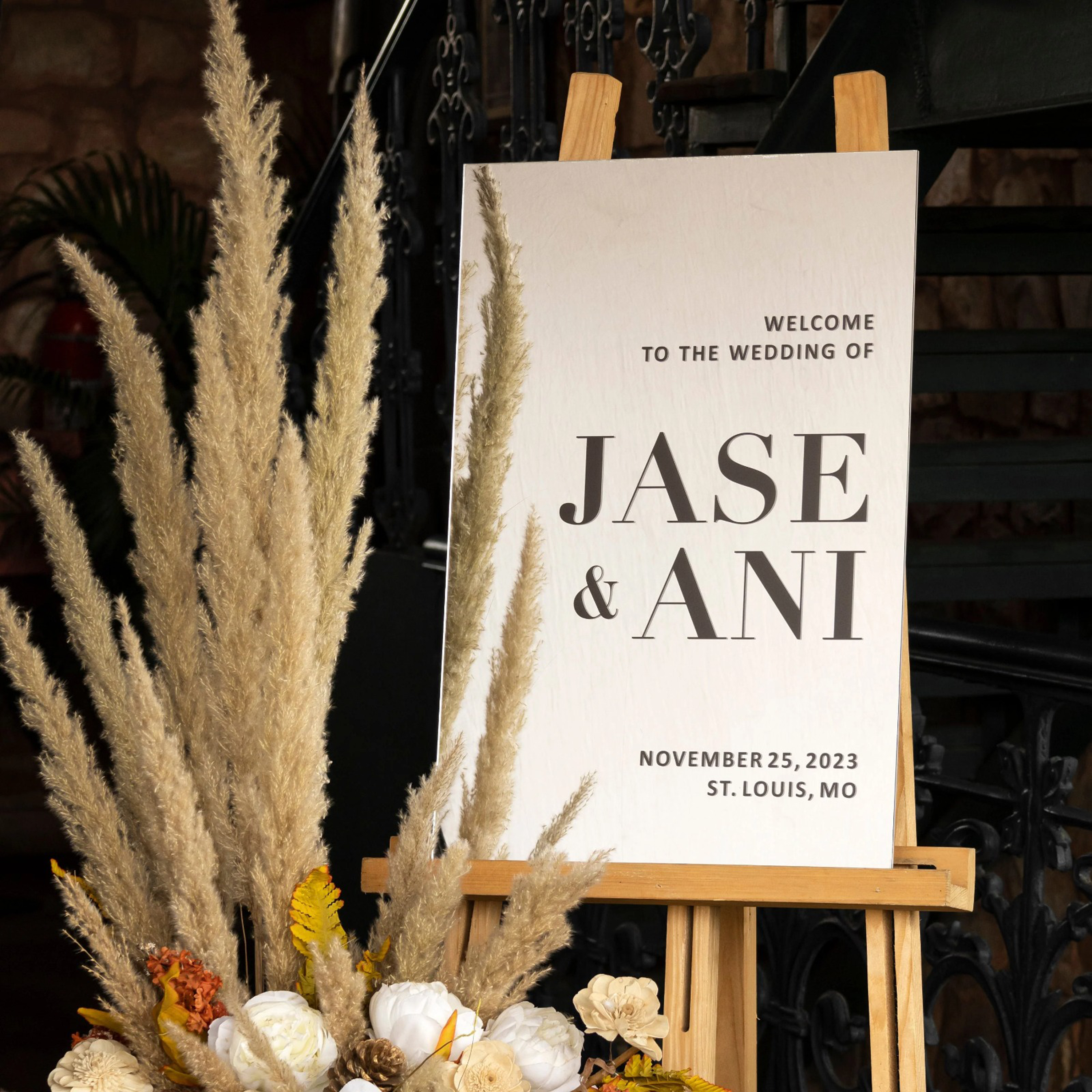 Mirror Silver Welcome signs