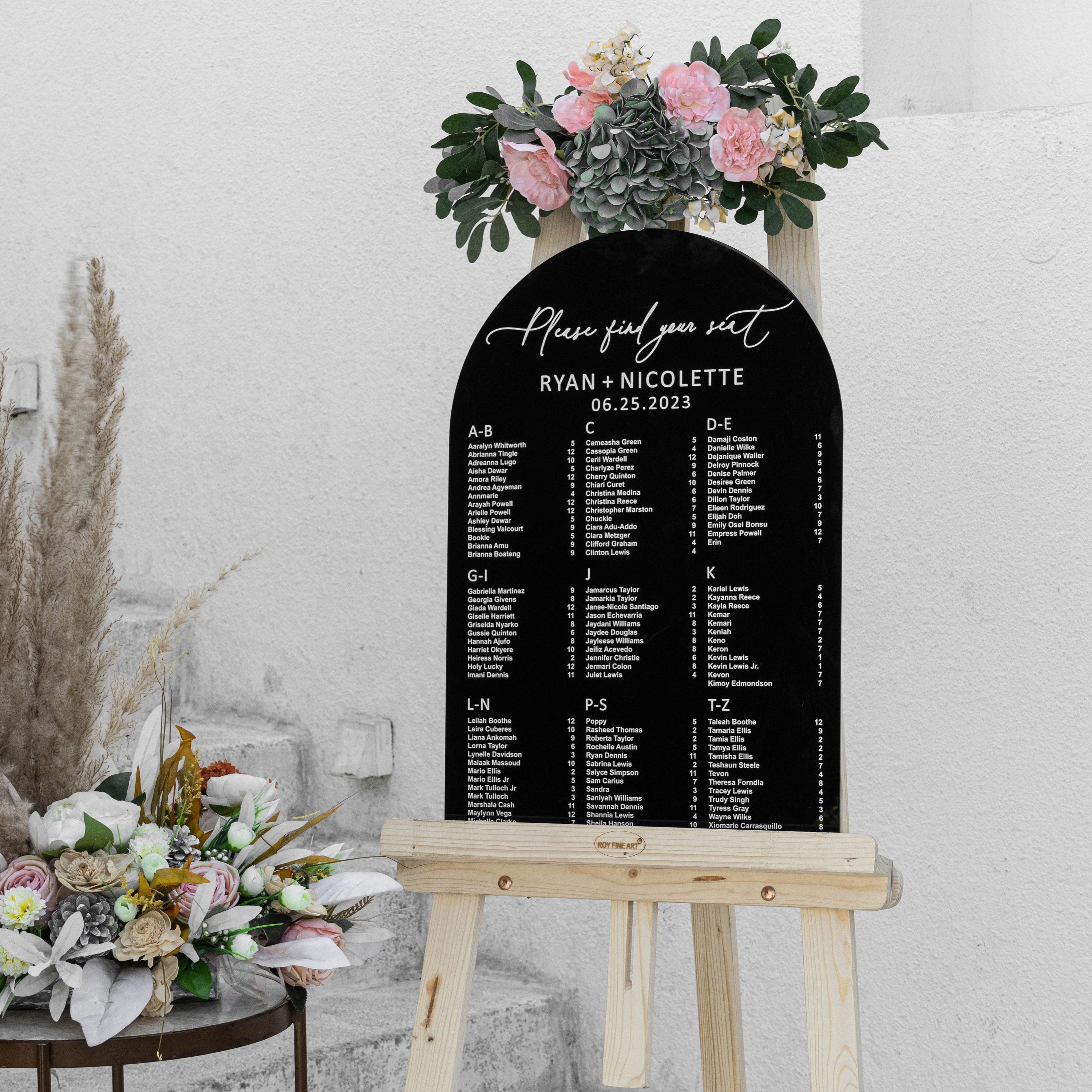 Black Acrylic Seating Chart, Arched Wedding seating chart, wedding seating sign, Please Be Seated Wedding Sign, Wedding Guests Plan