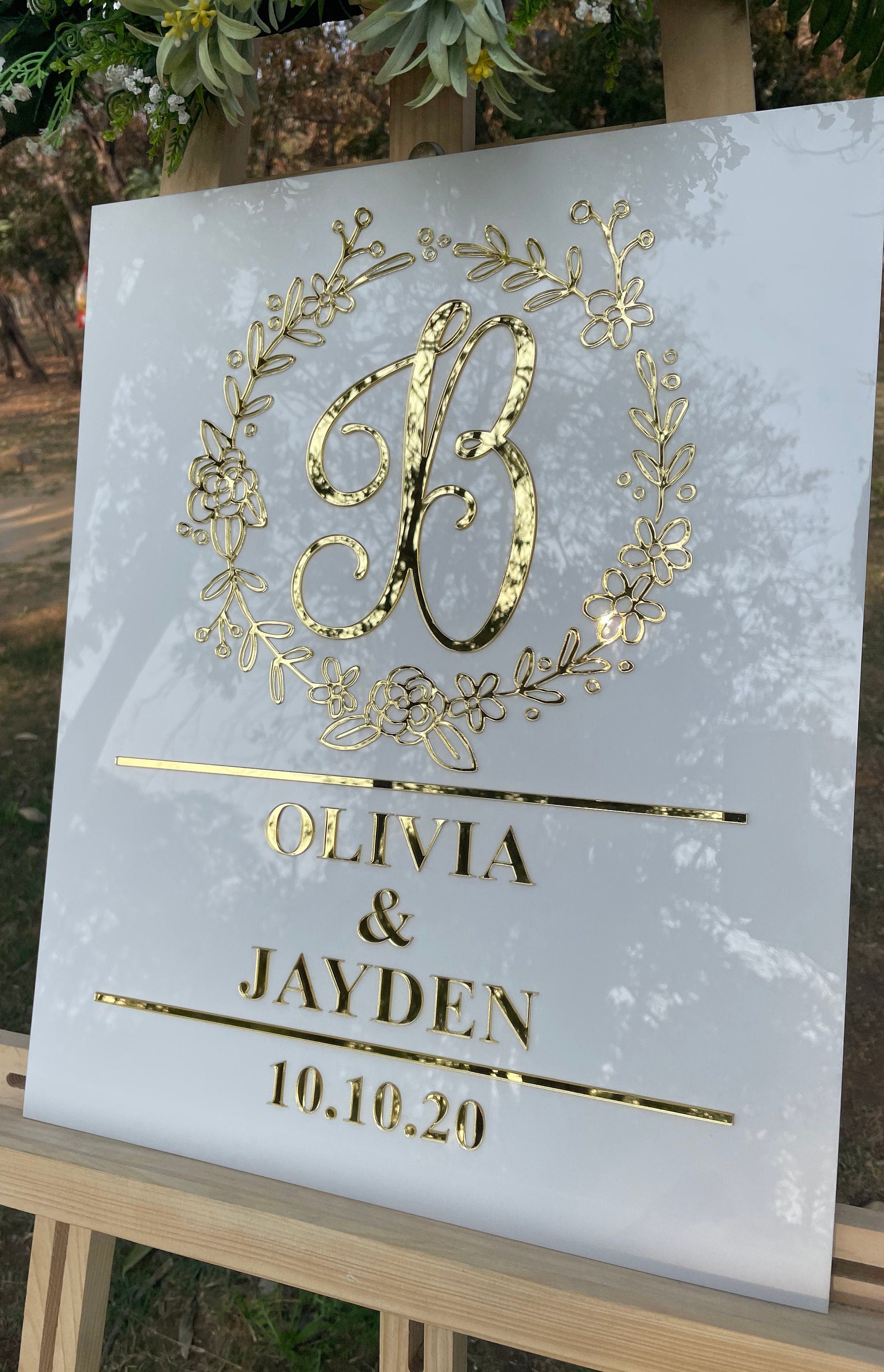 Acrylic Last Name Wedding Sign-RR