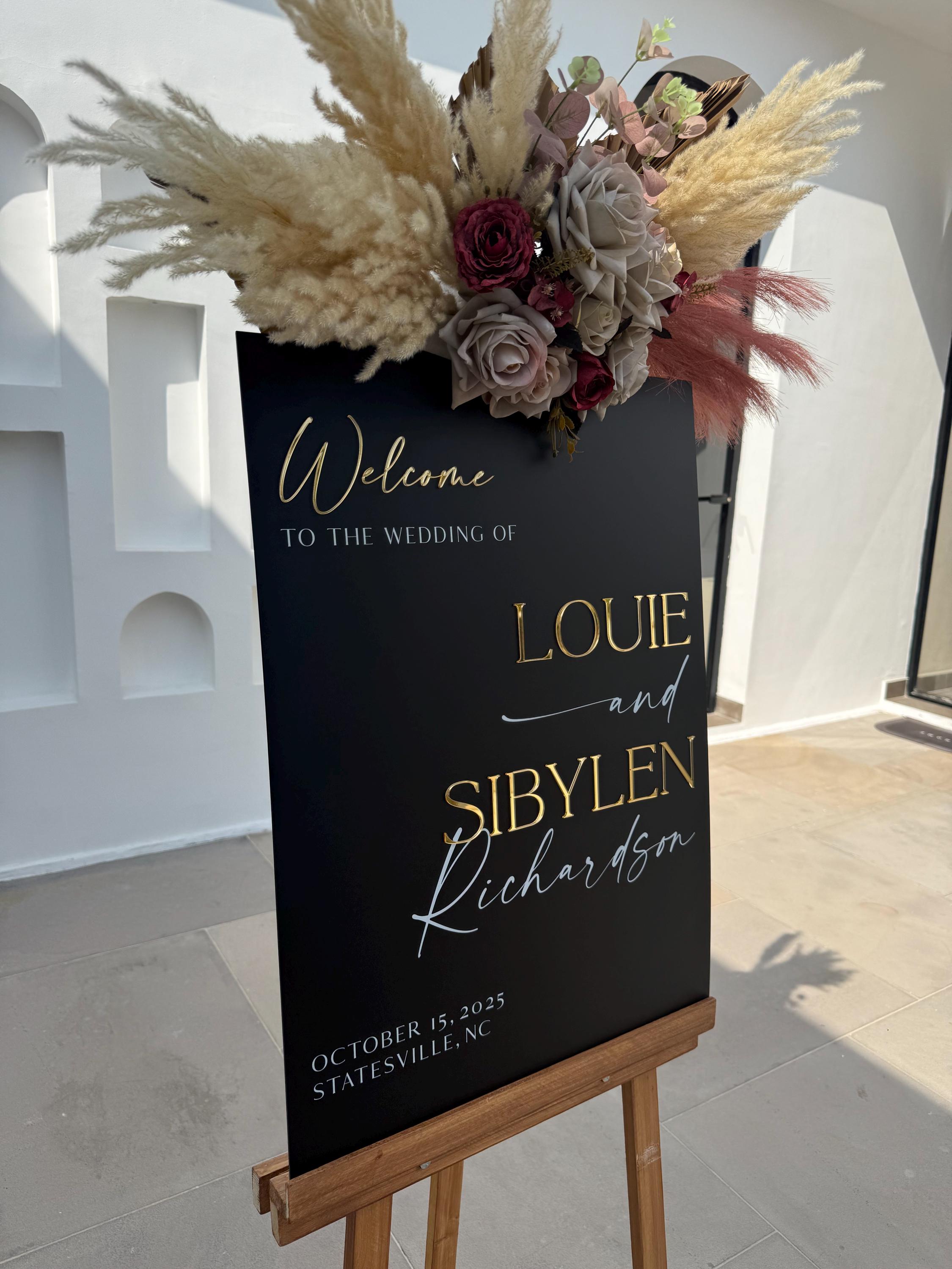 Personalized Wedding Welcome Sign